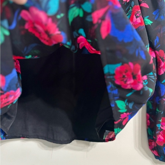 J Crew button front blouse collar floral cottagecore long sleeve petite medium - Picture 6 of 10